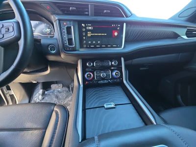 2024 GMC Yukon - Photo 13