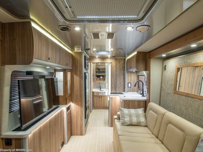 2023 Airstream Atlas - Photo 5