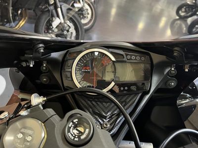 2026 Suzuki GSX-R750 - Photo 11