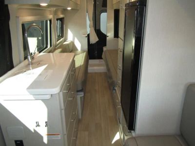 2026 Thor Motor Coach TRANQUILITY - Photo 3