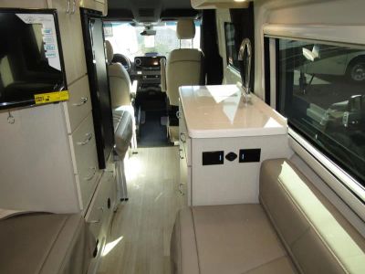 2026 Thor Motor Coach TRANQUILITY - Photo 4