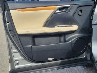 2022 Lexus RX — photo 23 view