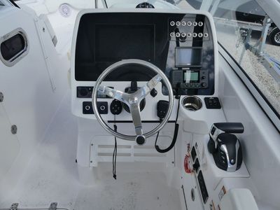 2023 EdgeWater 248CX - Photo 11