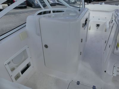 2023 EdgeWater 248CX - Photo 12