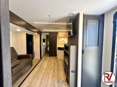 2025 Forest River RV Cherokee Alpha Wolf - Photo 32