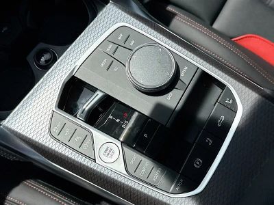 2027 BMW 4 Series — photo 27 view