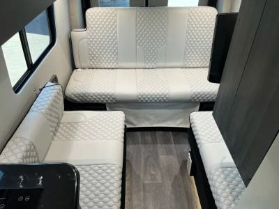 2026 Midwest Automotive Designs HERITAGE — photo 15 view