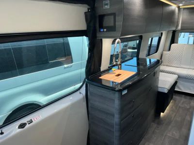 2026 Midwest Automotive Designs HERITAGE — photo 11 view
