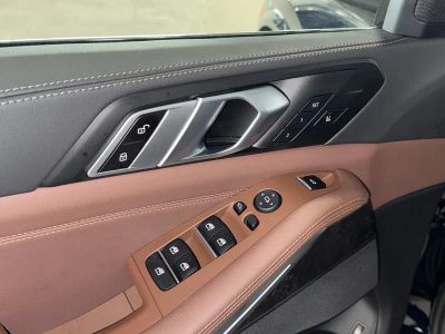 2024 BMW X5 — photo 18 view