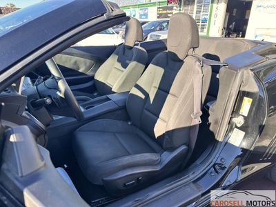 2015 Chevrolet Camaro - Photo 21