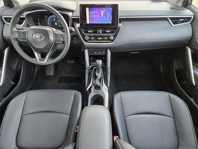 2025 Toyota Corolla Cross - Photo 18