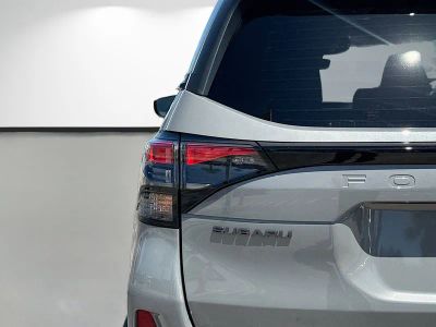 2026 Subaru Forester — photo 10 view