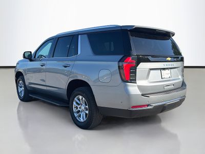 2025 Chevrolet Tahoe - Photo 3