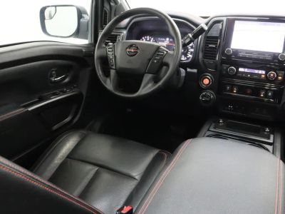 2022 Nissan Titan 4WD - Photo 34