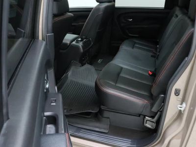 2022 Nissan Titan 4WD - Photo 31