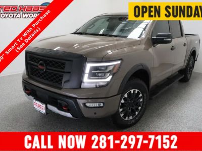2022 Nissan Titan 4WD - Photo 1