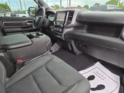 2025 Ram 1500 — photo 9 view