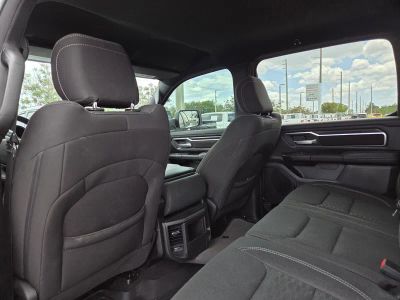 2025 Ram 1500 — photo 18 view