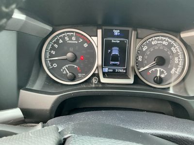 2023 Toyota Tacoma — photo 10 view