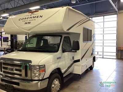 2026 Forest River RV Freelander - Photo 4