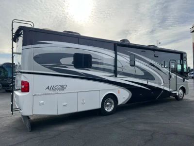 2016 Tiffin ALLEGRO - Photo 33