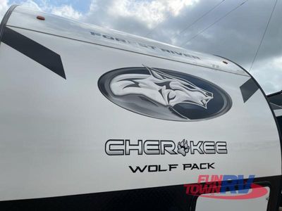 2025 Forest River RV Cherokee Wolf Pack - Photo 4