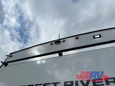 2025 Forest River RV Cherokee Wolf Pack - Photo 9