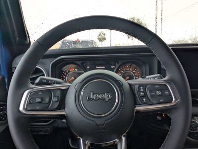 2026 Jeep Wrangler — photo 18 view