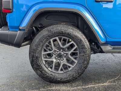2026 Jeep Wrangler — photo 10 view