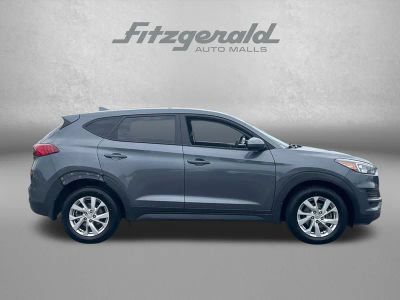 2019 Hyundai Tucson — interior view