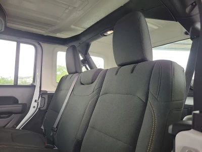 2026 Jeep Wrangler — photo 8 view