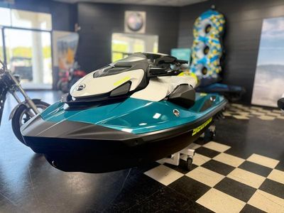2025 Sea-Doo GTI SE 170 Tech, Audio, iDF, iBR - Photo 2