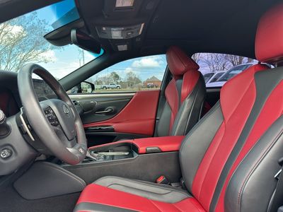 2023 Lexus ES 350 - Photo 13