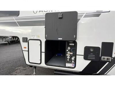 2026 Keystone RV Montana High Country - Photo 5