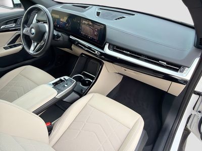 2025 BMW X2 - Photo 13