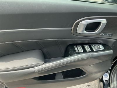 2026 Kia Sorento — photo 16 view