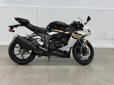 2026 Kawasaki Ninja ZX-6R - Photo 1