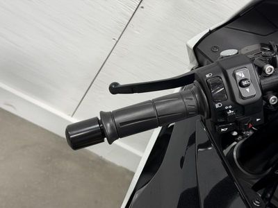 2026 Kawasaki Ninja ZX-6R - Photo 15
