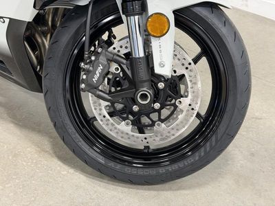 2026 Kawasaki Ninja ZX-6R - Photo 19