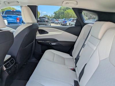 2023 Lexus RX — photo 15 view