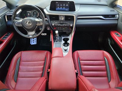 2020 Lexus RX - Photo 18