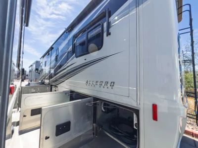 2017 Tiffin ALLEGRO — photo 28 view
