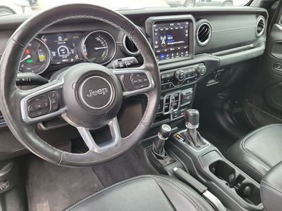 2022 Jeep Wrangler Unlimited 4xe - Photo 2