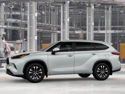 2026 Toyota Highlander - Photo 5
