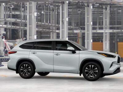 2026 Toyota Highlander - Photo 15