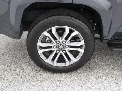 2025 Toyota 4Runner 4WD - Photo 6