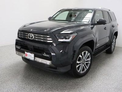 2025 Toyota 4Runner 4WD - Photo 2