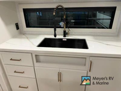 2026 Brinkley Model I - Photo 13