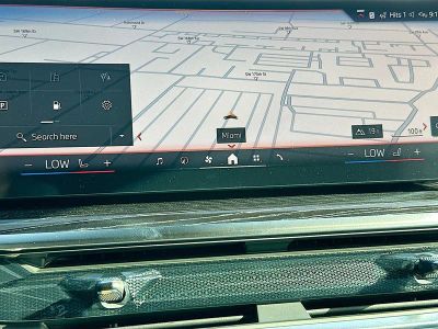 2026 BMW X5 — photo 10 view
