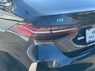 2024 BMW i5 - Photo 10